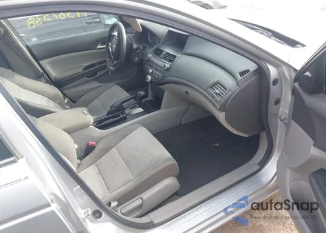 2010 Honda Accord 2.4 Lx из США, поврежденный, VIN 1HGCP2F3XAA080782